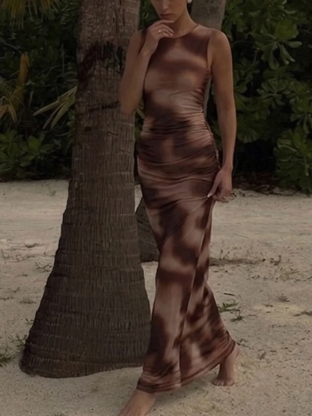 Sleeveless Brown Marble Maxi Dress - Unknown Brand - Picture 2 of 3